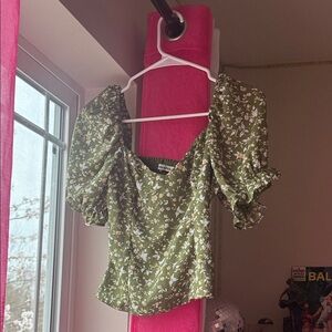Abercrombie & Fitch Olive Green Floral Puff-Sleeve Blouse